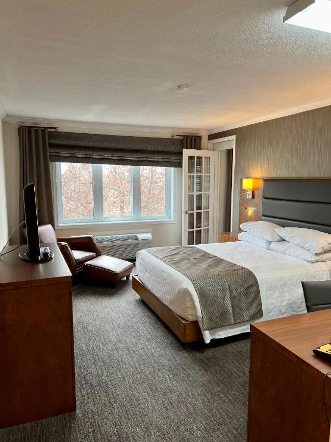 Atlantic Host Hotel, Trademark Collection By Wyndham Bathurst Extérieur photo