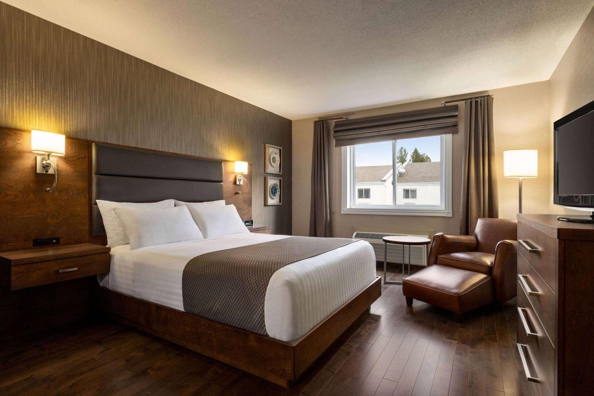 Atlantic Host Hotel, Trademark Collection By Wyndham Bathurst Extérieur photo