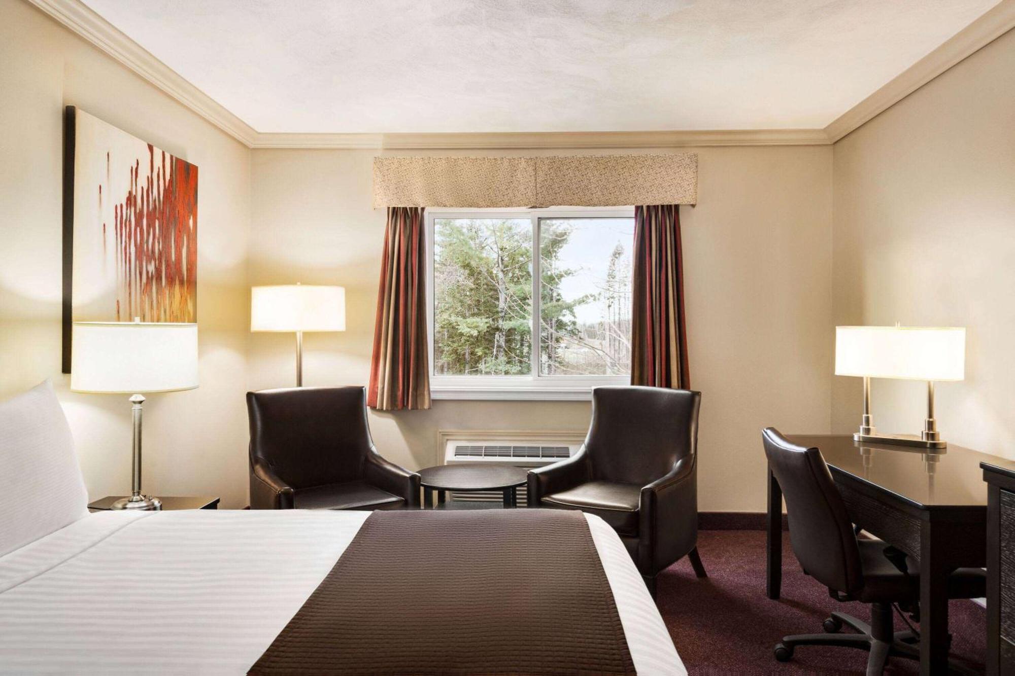 Atlantic Host Hotel, Trademark Collection By Wyndham Bathurst Extérieur photo